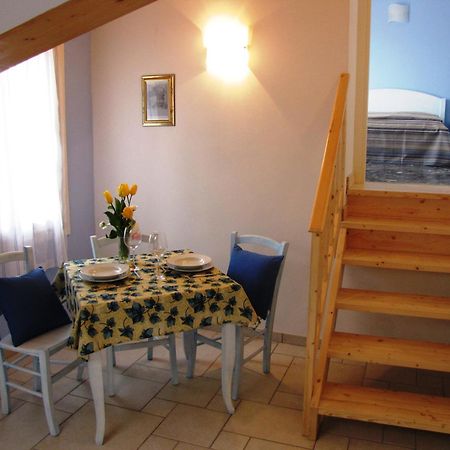 Agriturismo Il Vecchio Mulino Terzorio Habitación foto