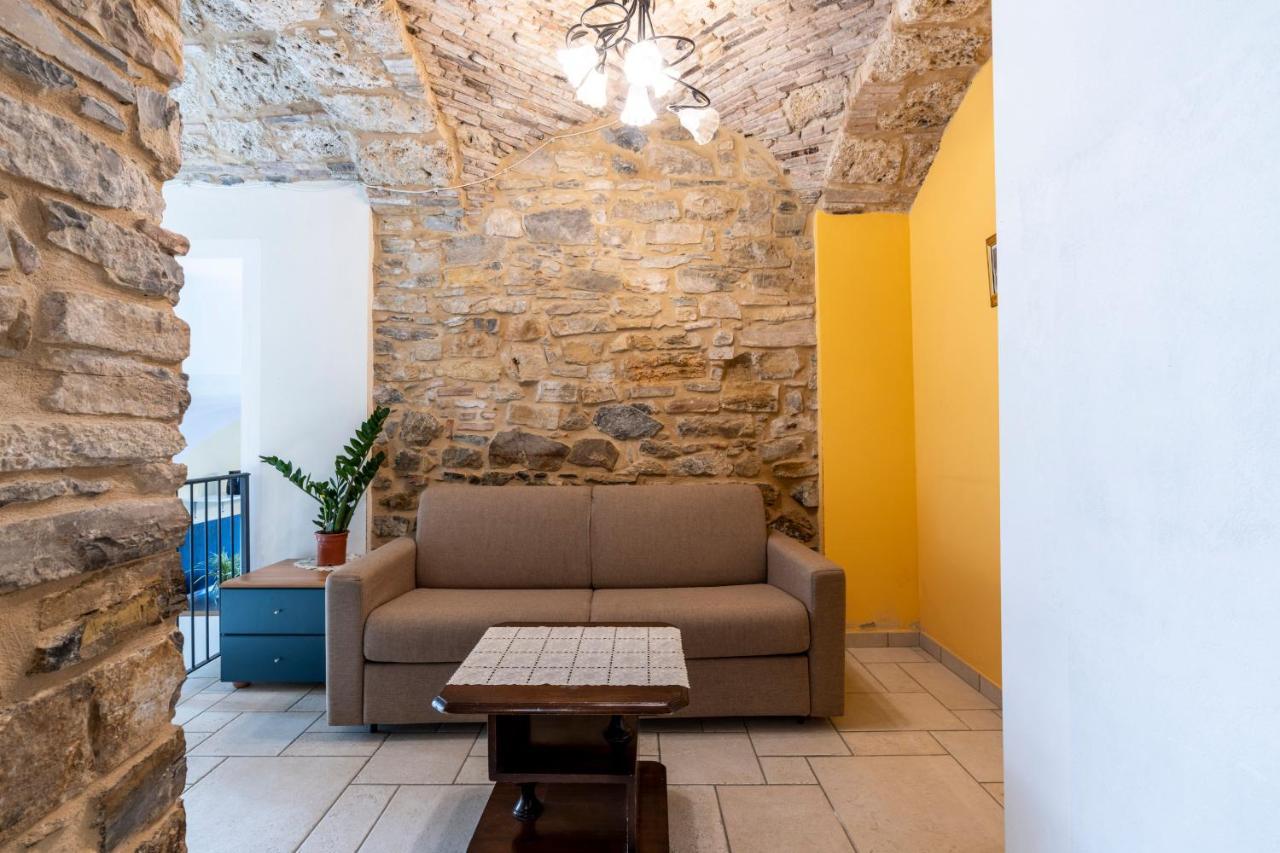 Agriturismo Il Vecchio Mulino Terzorio Exterior foto