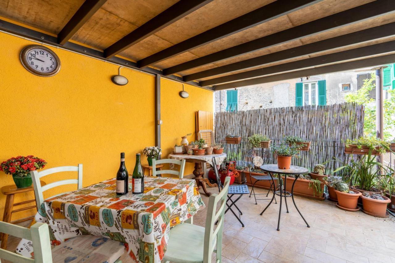 Agriturismo Il Vecchio Mulino Terzorio Exterior foto