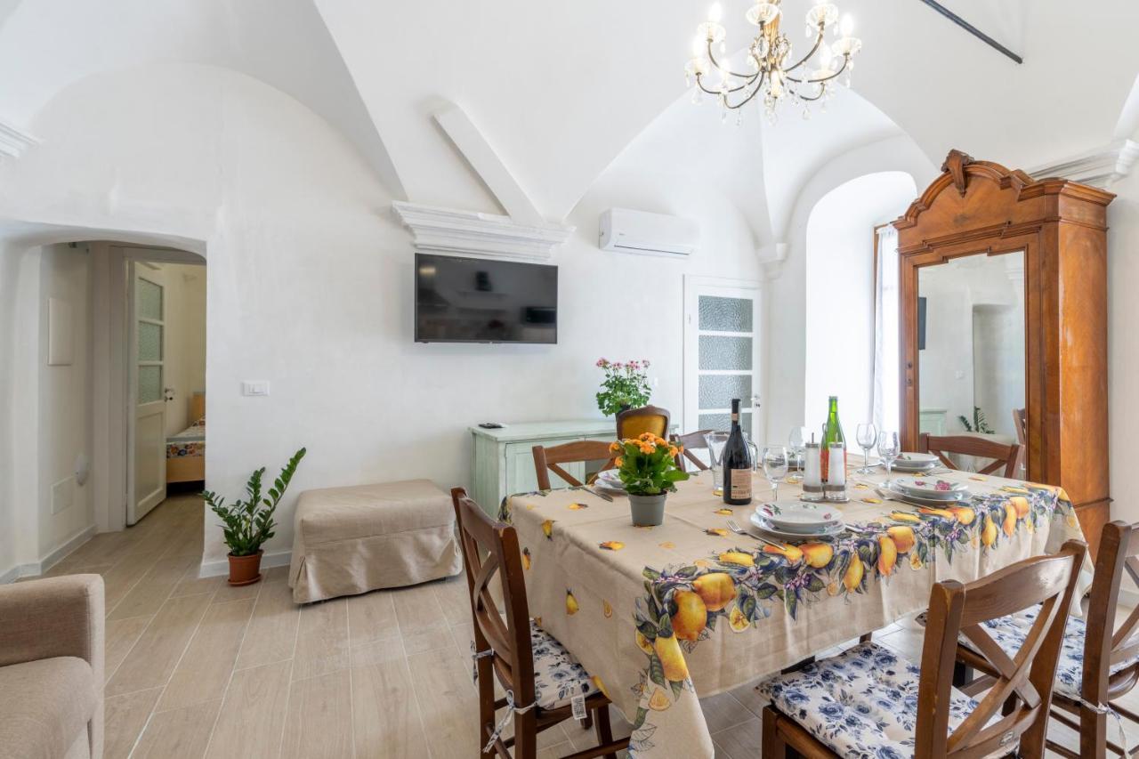Agriturismo Il Vecchio Mulino Terzorio Exterior foto